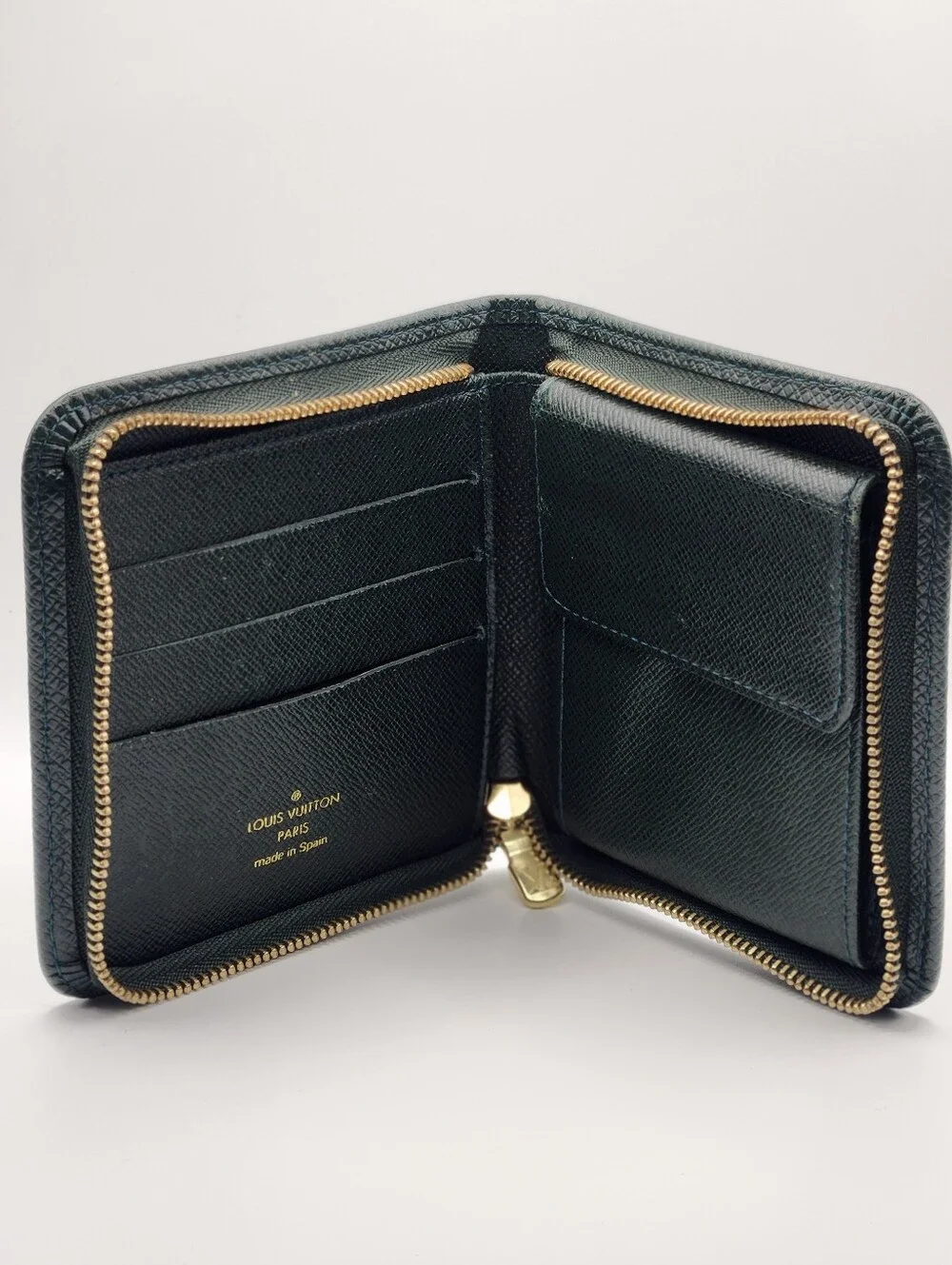 Louis Vuitton Compact Zip-around Bifold Wallet In Taiga Leather With Dustbag